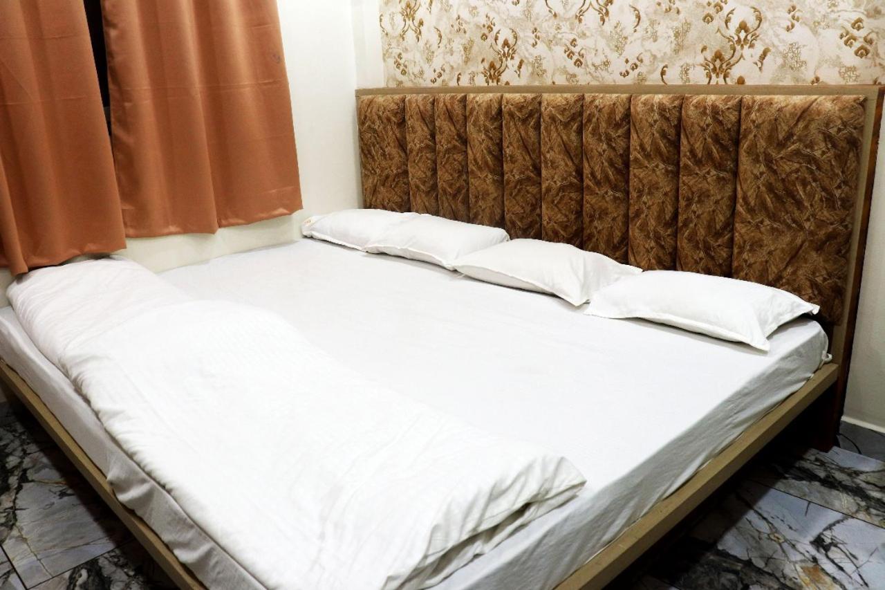 Hotel Malay Inn Ujjain Extérieur photo
