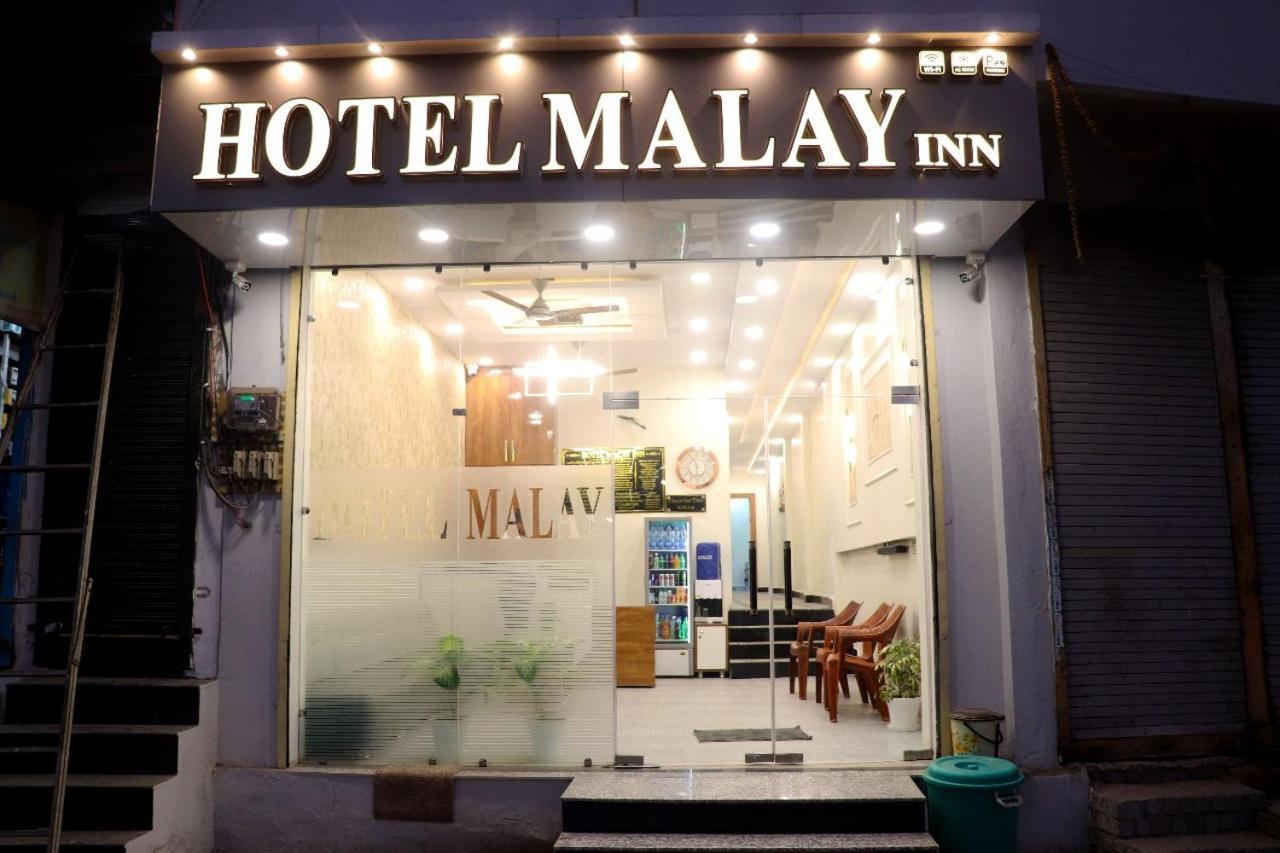Hotel Malay Inn Ujjain Extérieur photo