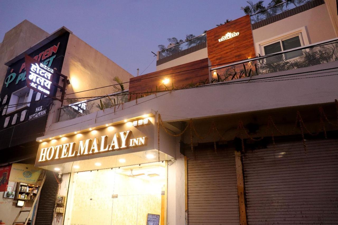 Hotel Malay Inn Ujjain Extérieur photo